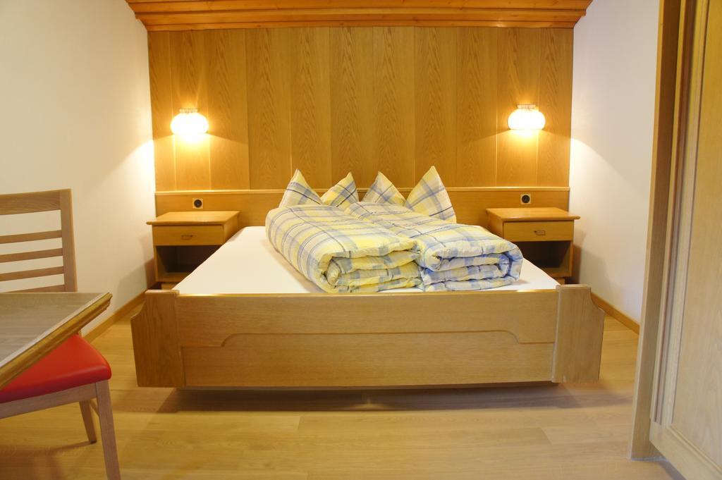 Arina Apartments Samnaun Chambre photo