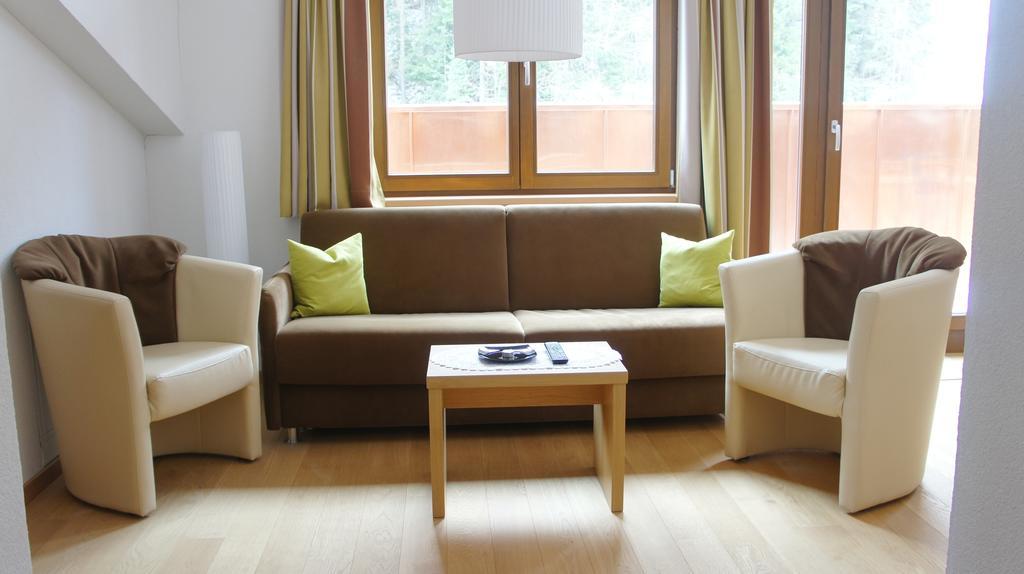 Arina Apartments Samnaun Chambre photo